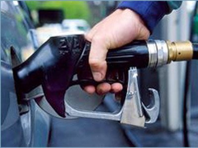 В ФАС объяснили рост цен на бензин