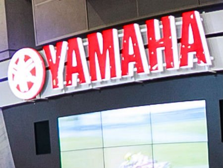 Yamaha  : 