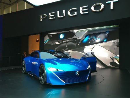   Peugeot: Instinct   ()