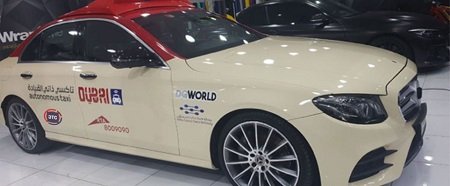 В Дубае запустили сервис такси с автономными машинами