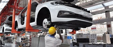 Volkswagen строит в Шанхае мегазавод электромобилей, пытаясь опередить Tesla