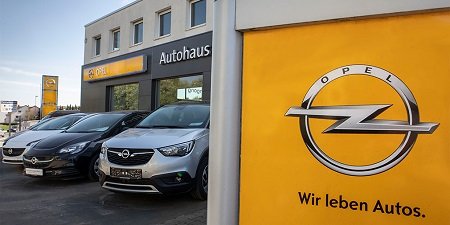 В PSA хотят вернуть Opel в Россию