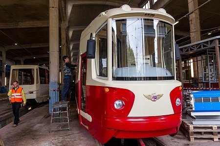 В Петербурге появился трамвай на водороде