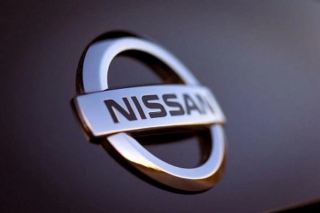 Nissan сокращает производство на 30%