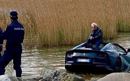 Ferrari утонул в озере из-за невнимательности водителя