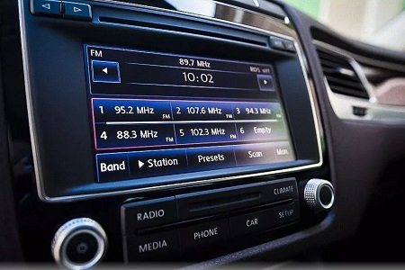 GM прекращает продажи авто с CD-магнитолами