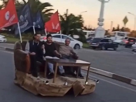 В Сочи был задержан диван на колесах (видео)