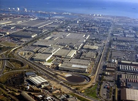 Nissan избавляется от завода в Барселоне