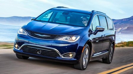 Chrysler отзывает гибриды из-за угрозы возгорания