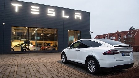 Tesla наращивает объёмы поставок своих электромобилей