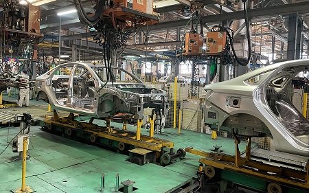 Завод Renault в Москве остановил работу