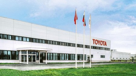 Toyota и Lexus возвращаются в Россию