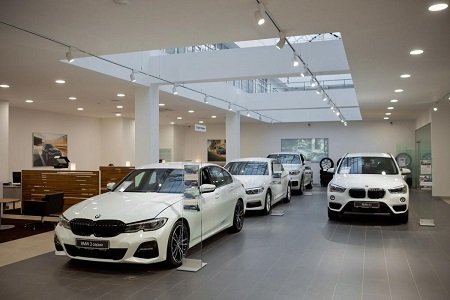 BMW и VW остановили заводы из-за нехватки компонентов