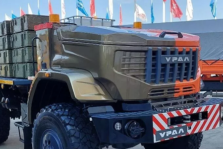 «Урал» представил свой беспилотного грузовика